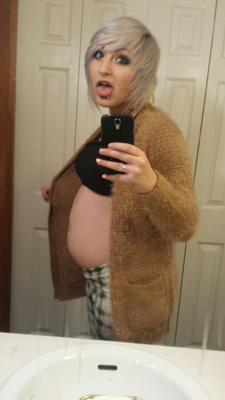Coquine enceinte sexe 34
