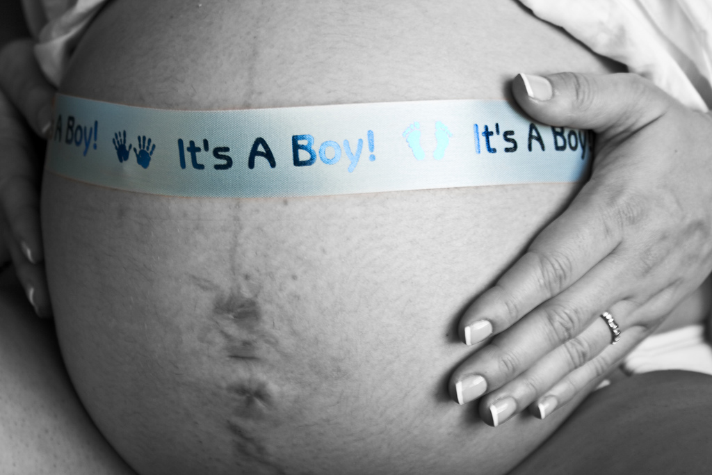 femme enceinte gros seins 04